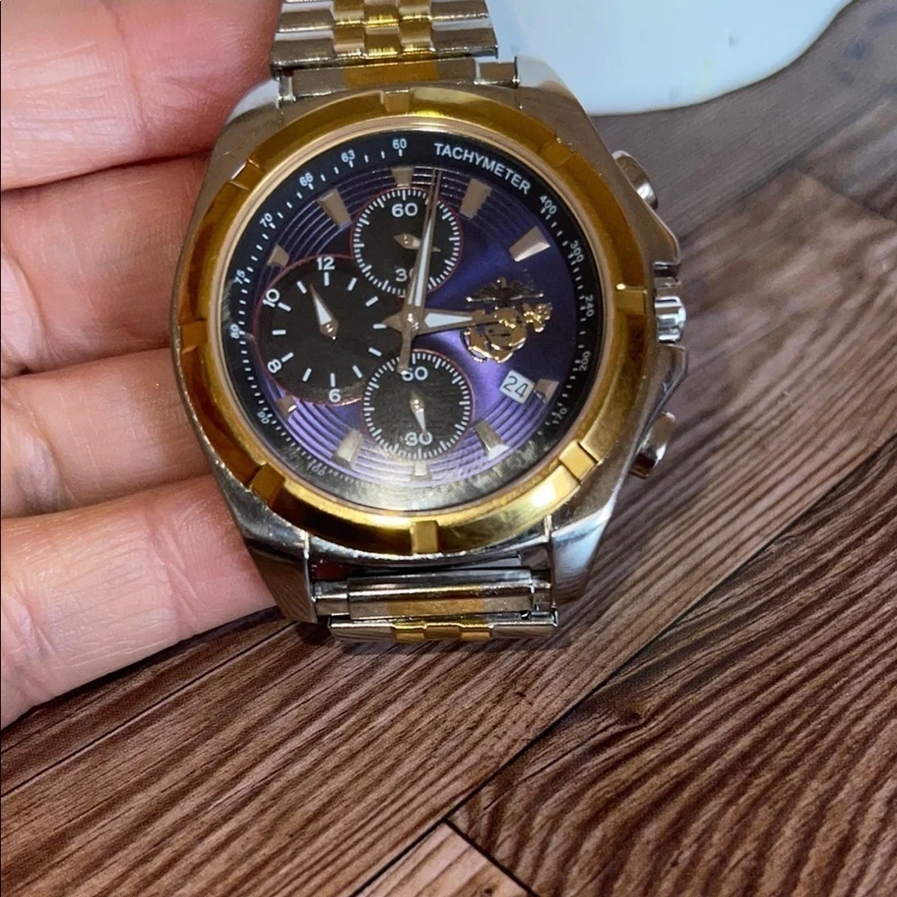 Elegant Two-Tone Metal Watch Marines The Few The Praud ..